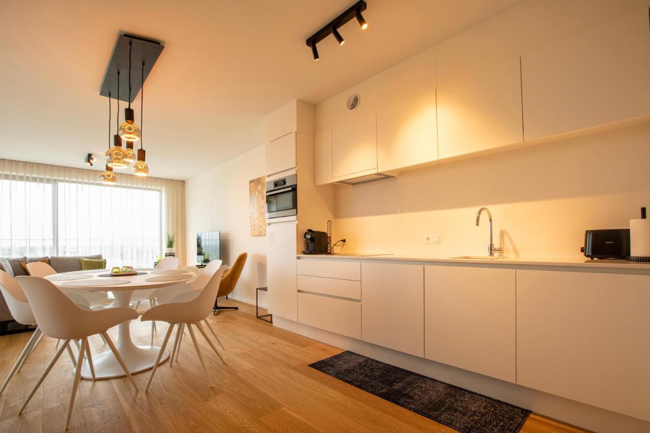 Modern En Gezellig Appartement Vlak Aan Het Strand Blankenberge Eksteriør billede